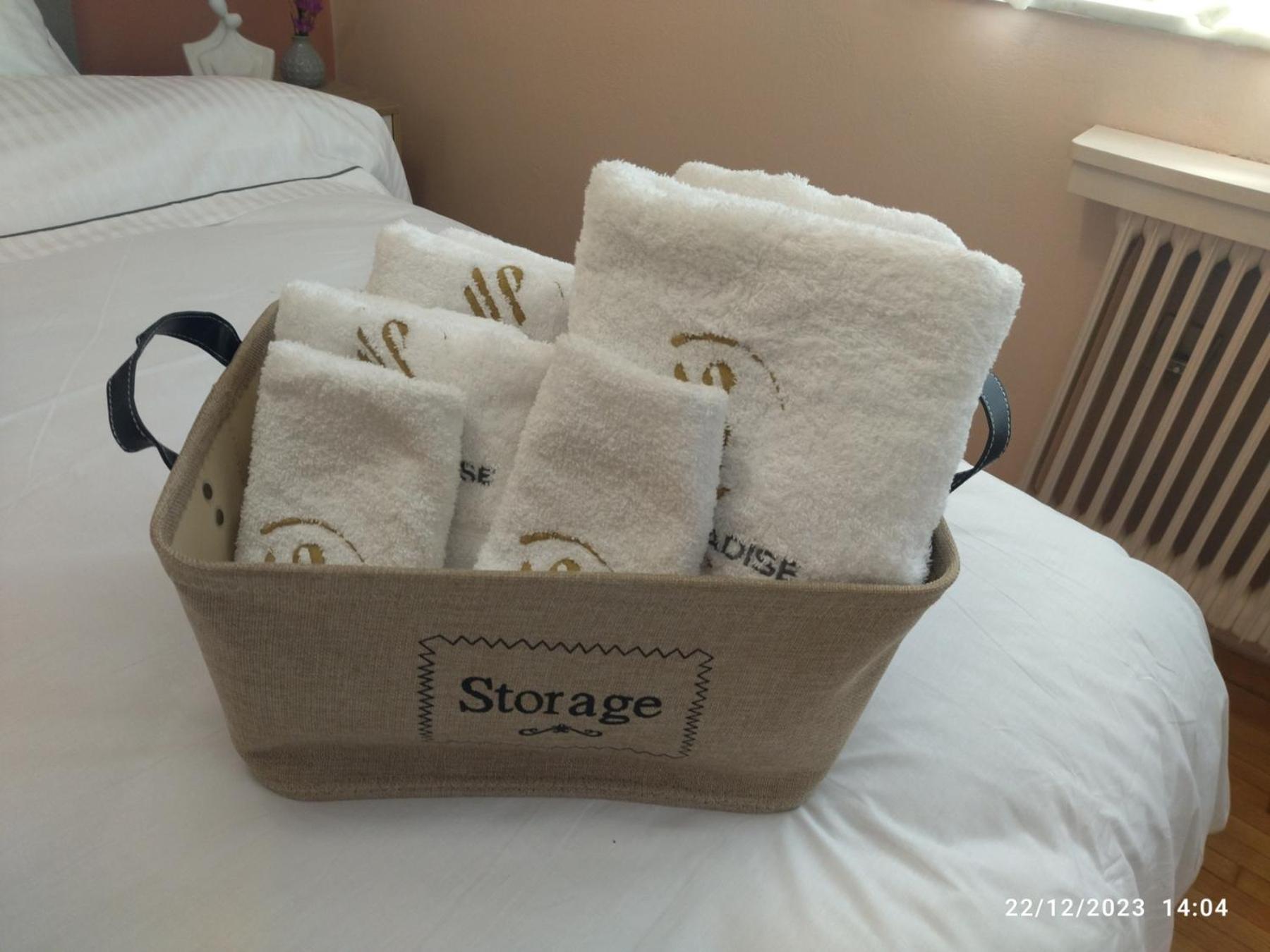 Swan Paradise Glyfada Apartment เอเธนส์ ภายนอก รูปภาพ